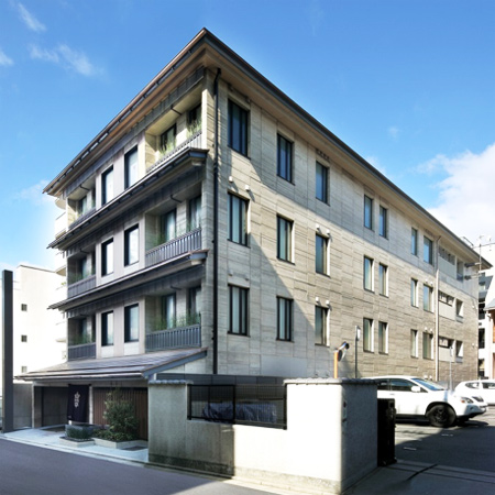 ホテル祇園一琳の木目調コンクスポーツベット 市場規模ト外壁