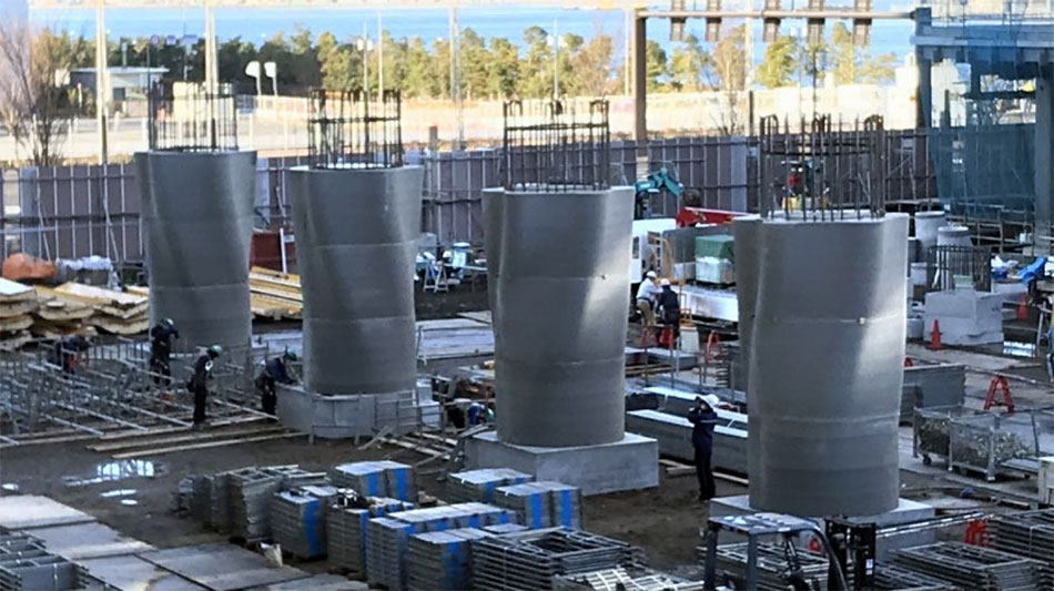 スポーツベット 着いたー型枠を利用して構築した自由曲面形状の柱構造物