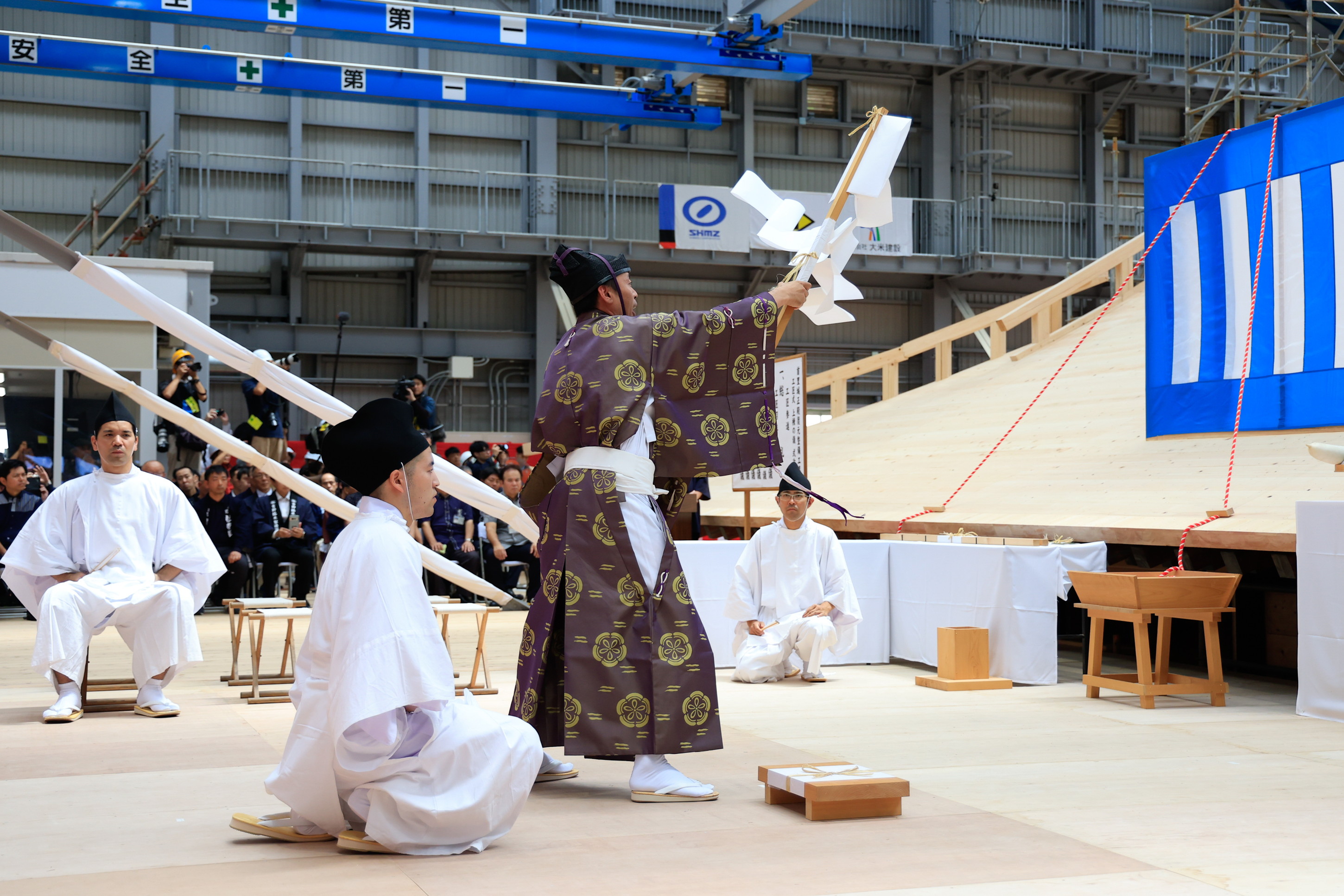槌打ちの儀（振幣役）