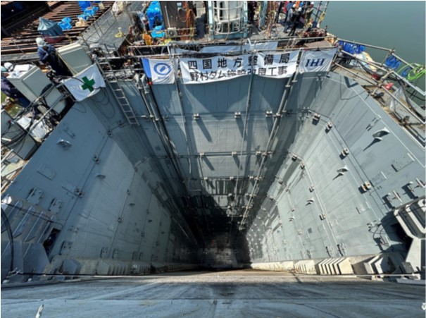 扉体ブロックの設置状況の写真3