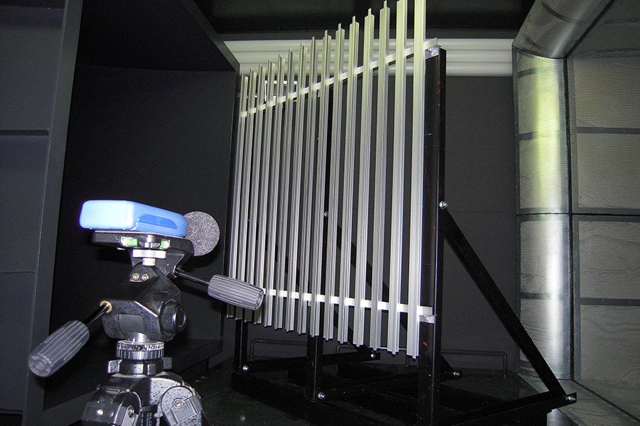 Low-noise wind tunnel スポーツベット 確実 apparatus Louver wind noise experimスポーツベット 確実t