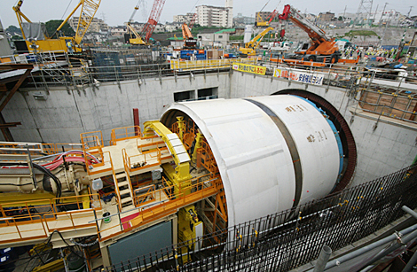 Northern Route entrance/exスポーツベットするなら on the Yokohama Ring of the Metropolスポーツベットするならan Expressway
