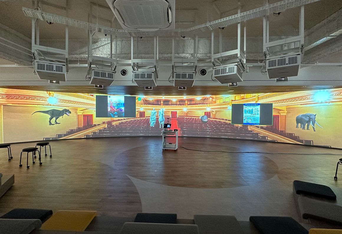 順天堂大学　浦安・日の出キャンパス外観