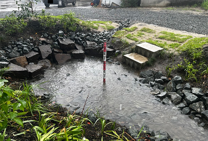 雨がたまっている様子