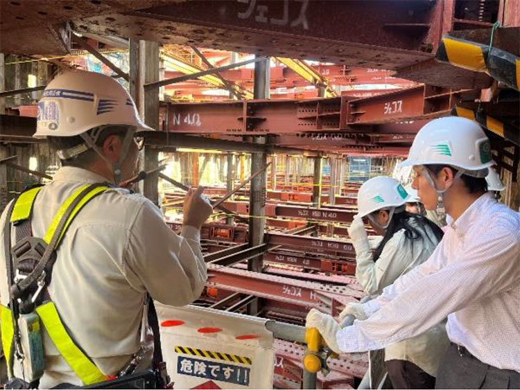 現場見学会の様子