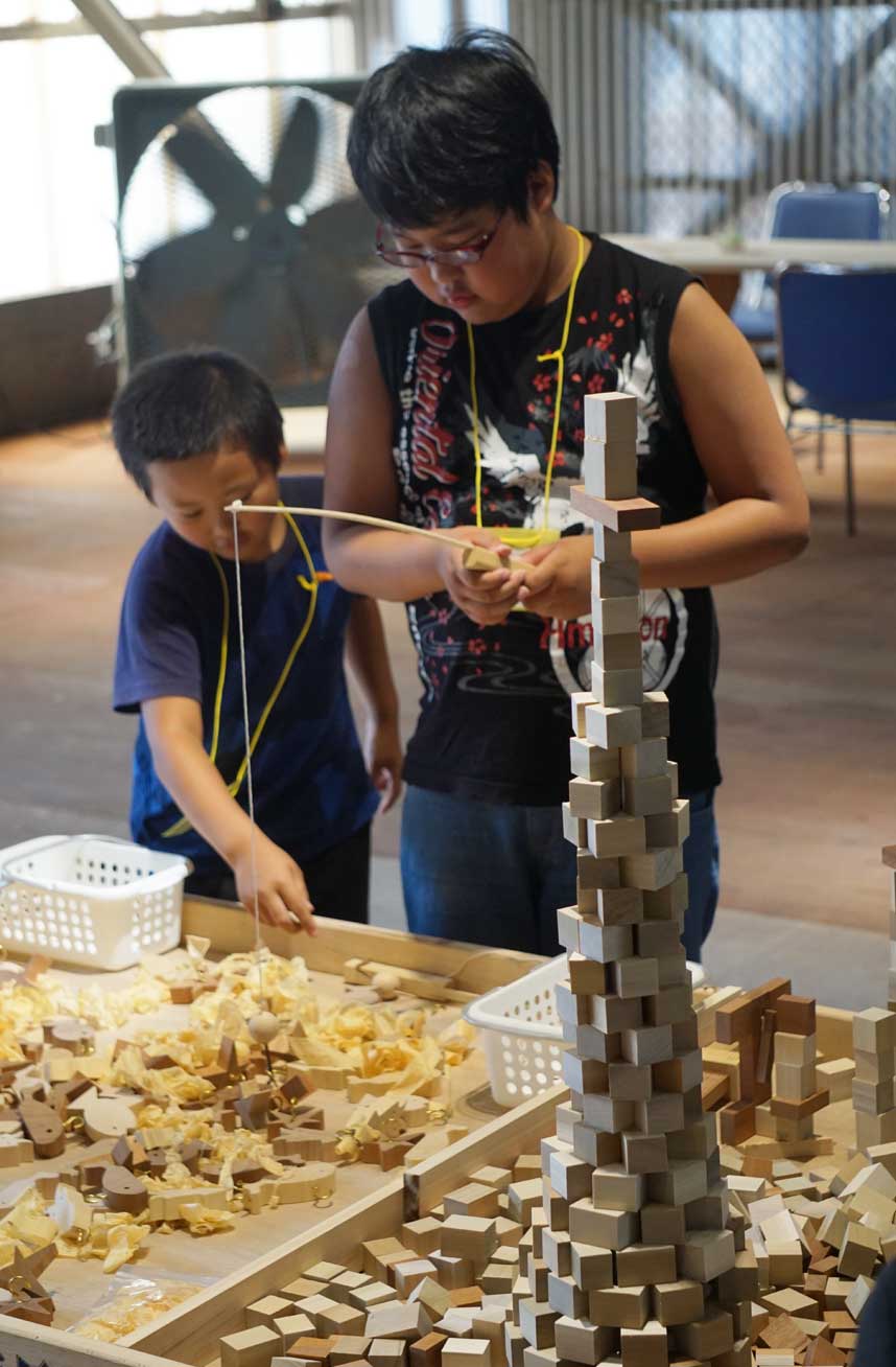 total over スポーツベット at Tokyo Mokkoujou Arts and Crafts Furnishings