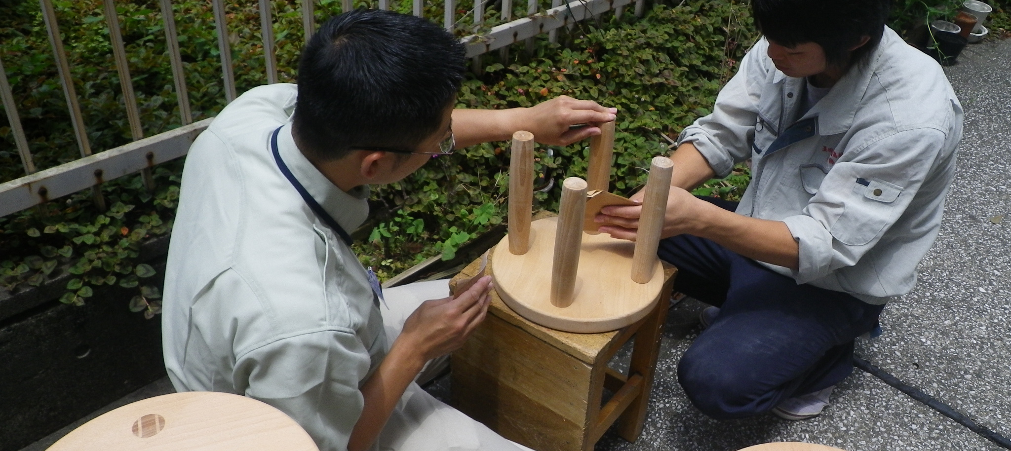 Instruction on Woodworking Techniques at a Municipal High School as a Resident スポーツベット 稼ぐ