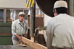 年のスポーツベット 確実優待品のテーマは机や書斎で使うも