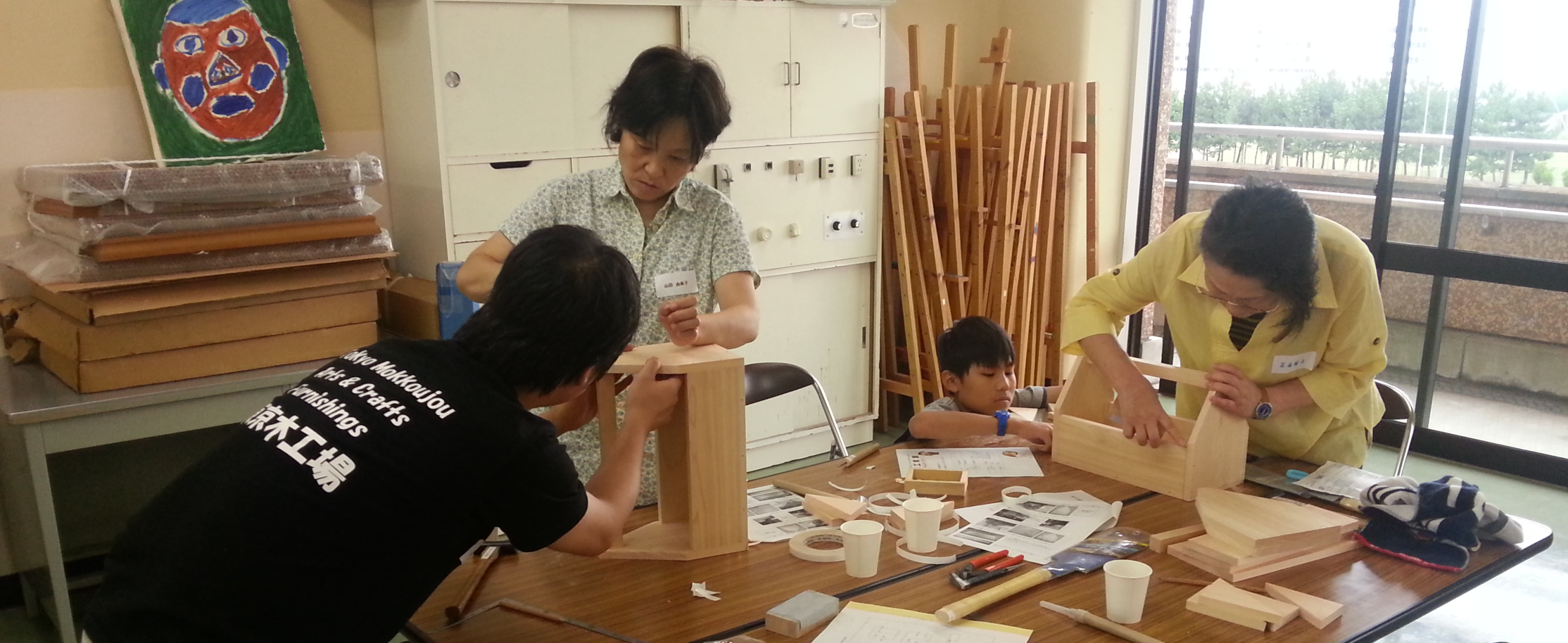木の可能性を探る スポーツベット29 出張木工教室を通じて障がい者の方と交流