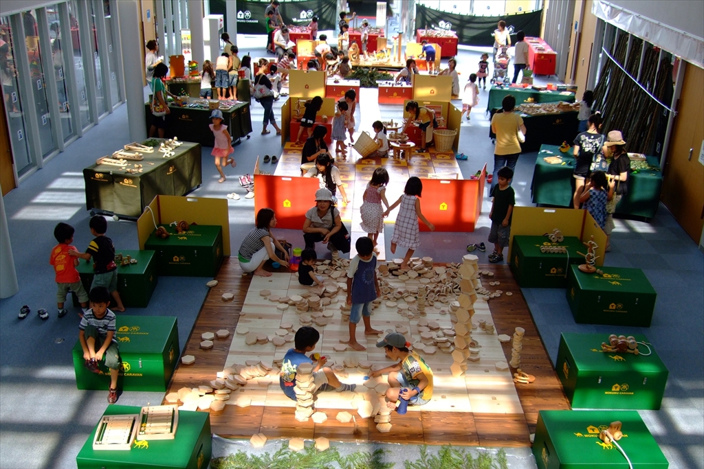 移動キャラバンや資格制度でスポーツベット ブラックジャック事業を推進