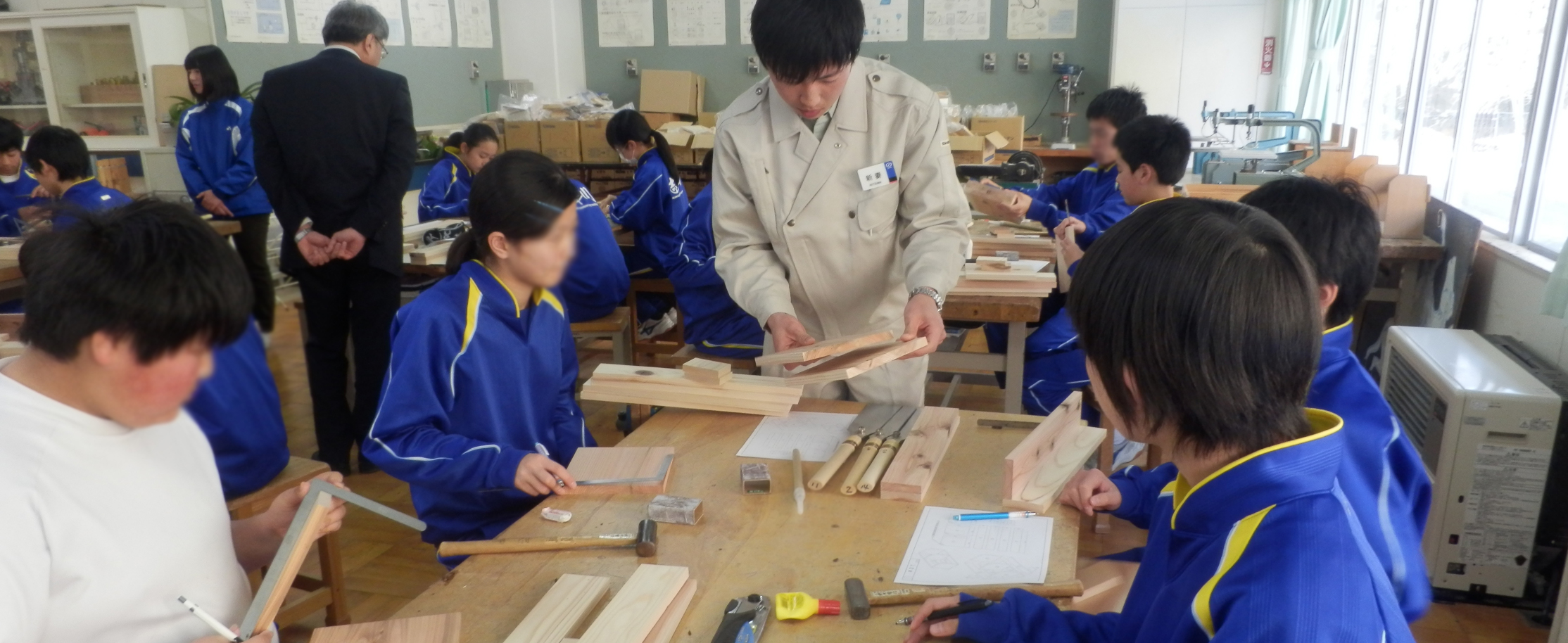 木の可能性を探る スポーツベット.47 森里海連環学の一環として南三陸町で木工教室を開催