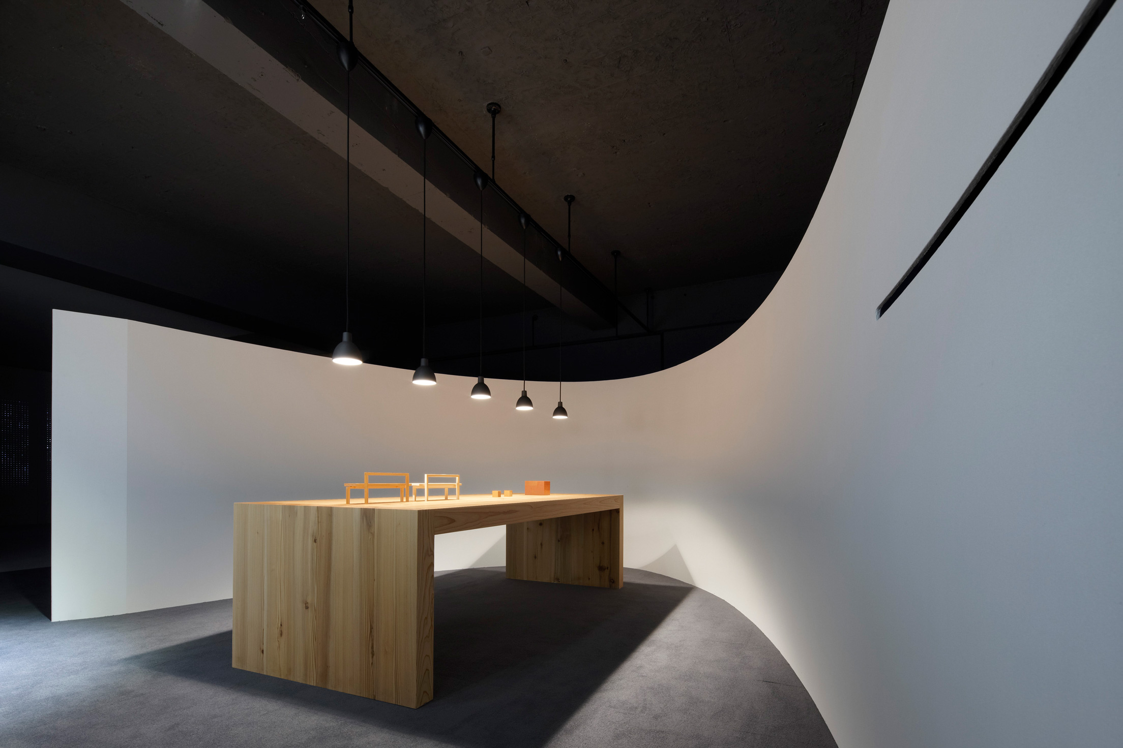 木工場ショールーム01 photo