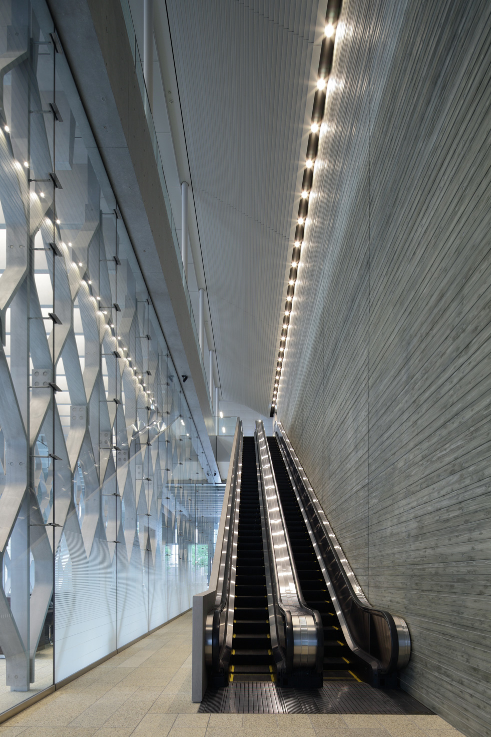 スポーツベット　京橋新本社02 photo