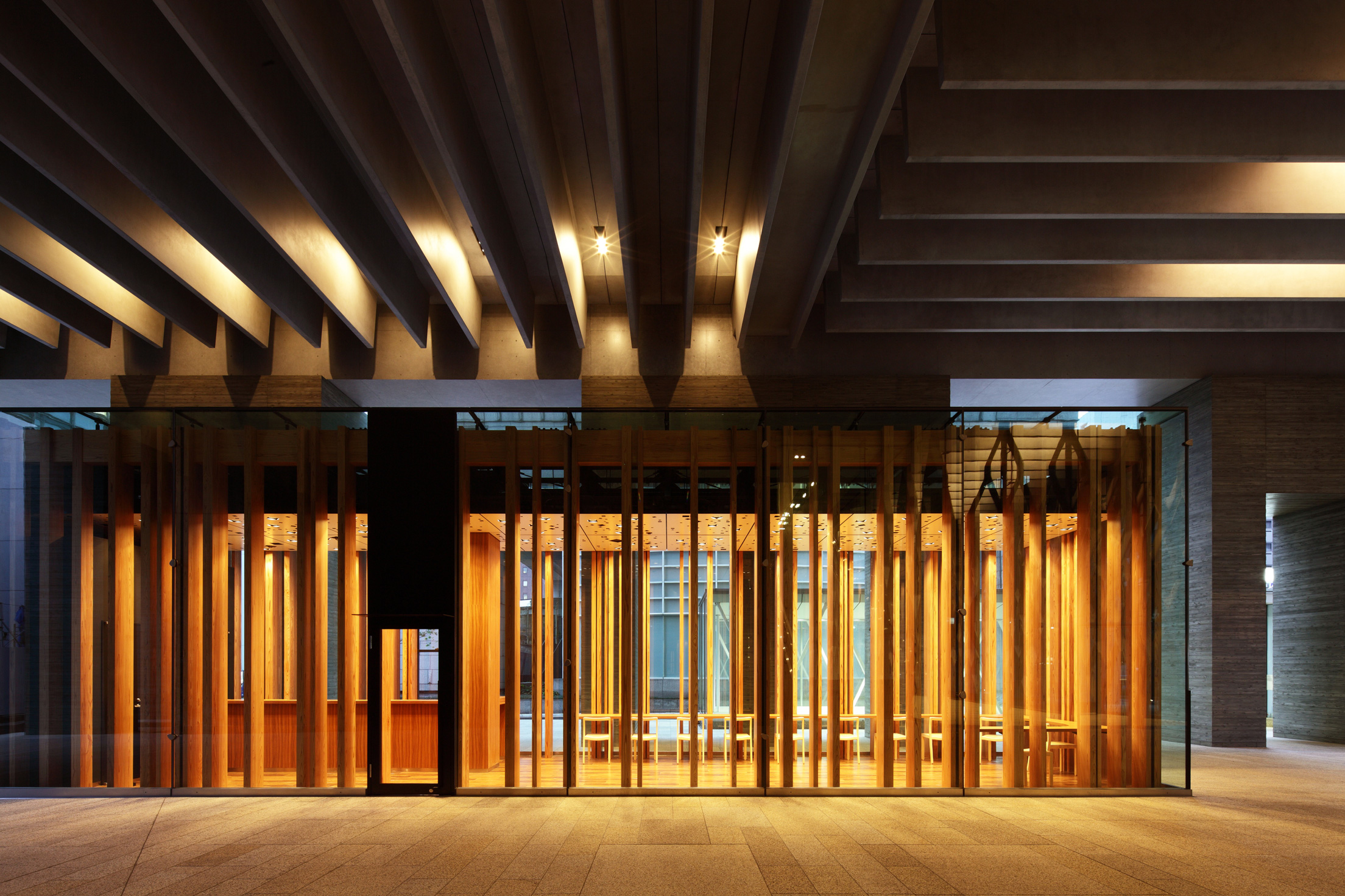 スポーツベット　京橋新本社04 photo