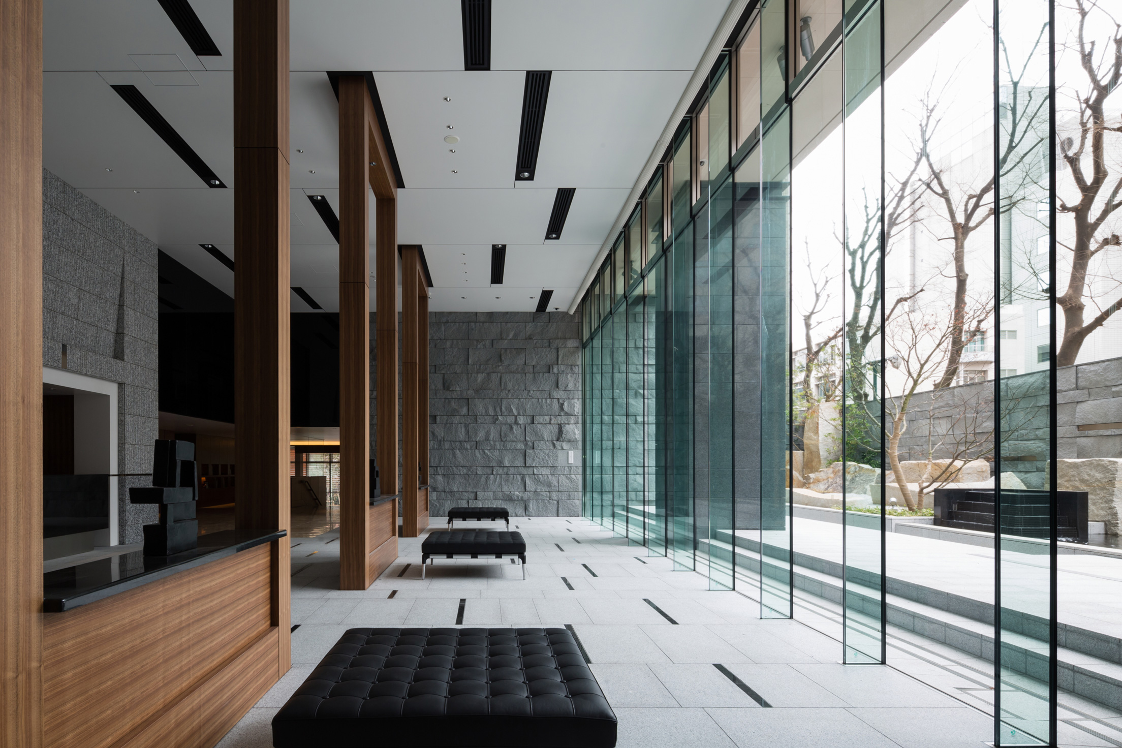 ブランズ四番町01 photo