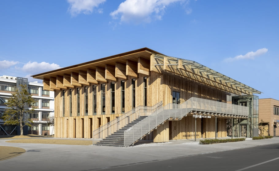 岡山total over スポーツベット共育共創コモンズ（OUX：オークス）