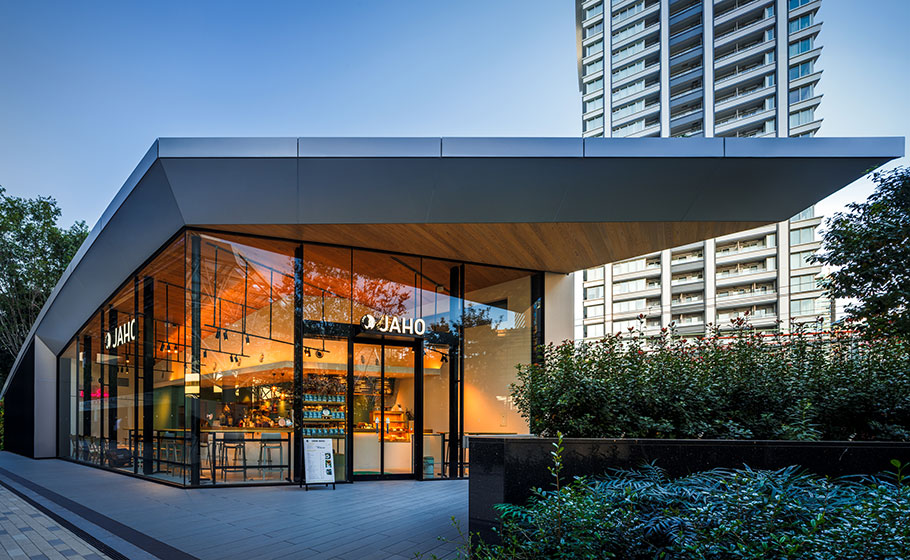 BLUE FRONT SHIBAURA TOWER S　GREEN WALK