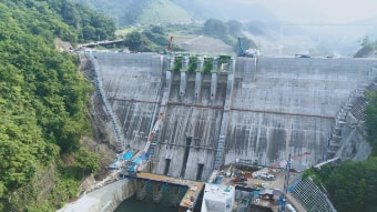 八ッ場ダム本体建設工事