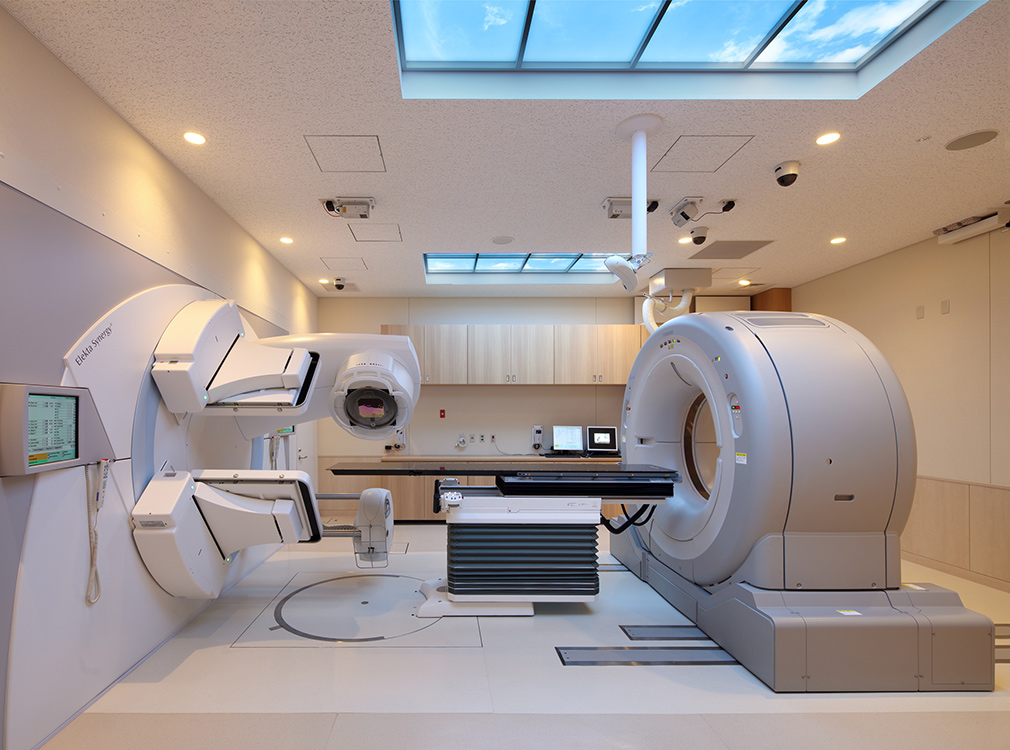 高エネルギースポーツベット 日本向け線治療室（高知医療センター　がんサポートセンター）