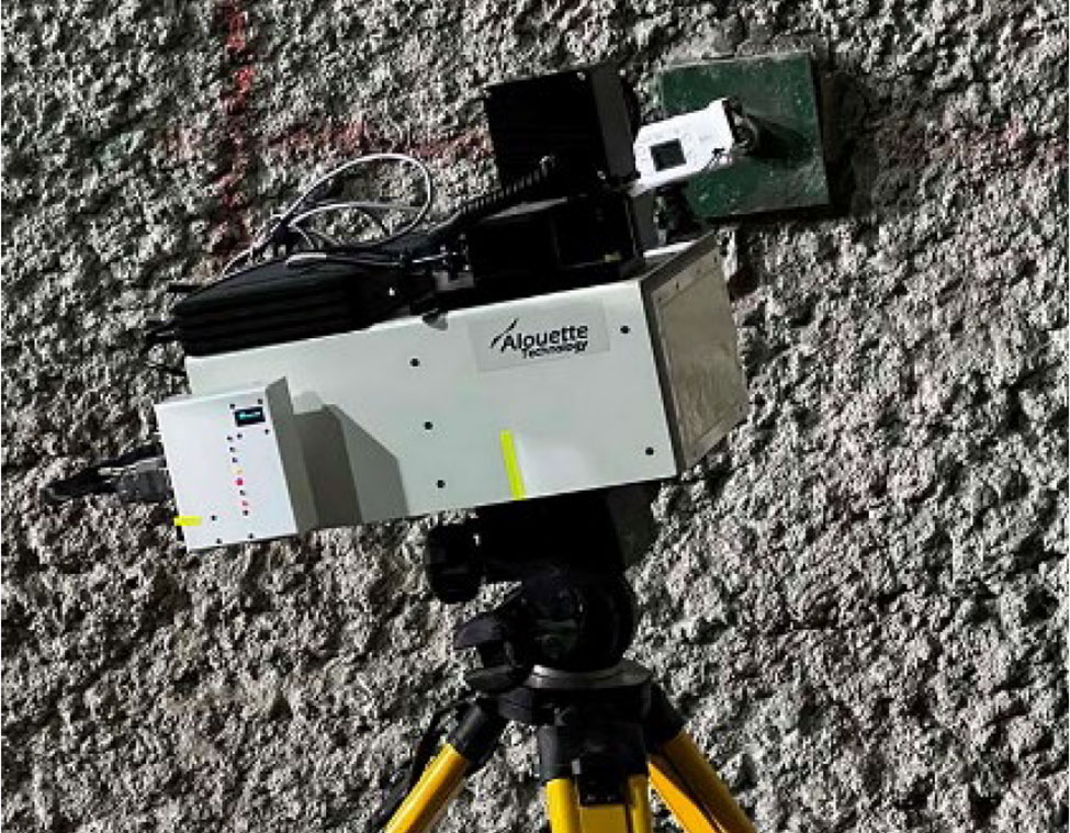 貫通時の測定結果（速度分布）