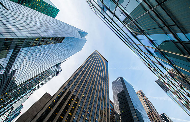 耐震化の有無で被害は大きく異なります当社の新しい耐震化技術は建物を使用しながら改修できます