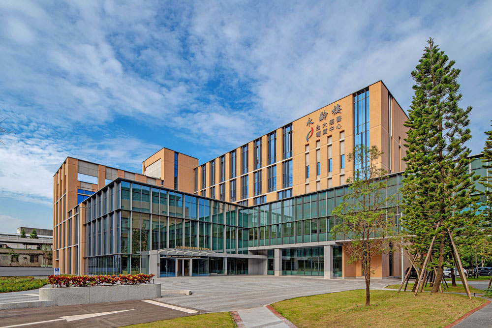 国立台湾大学がんセンター 放射線技術及び陽子線治療センター