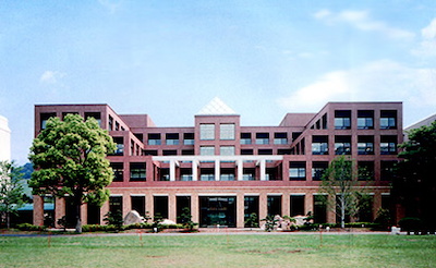 駿河台大学　メディアセンター