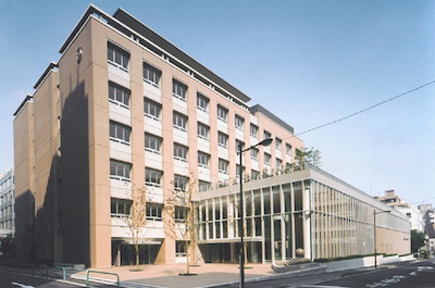 麹町学園女子中学校・高等学校