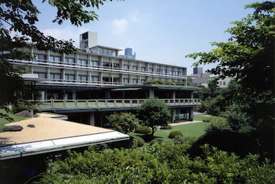 国際文化会館（保存再生）