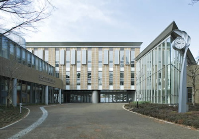 法政大学中学高等学校