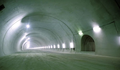 新名神高速道路 甲南トンネル下り線