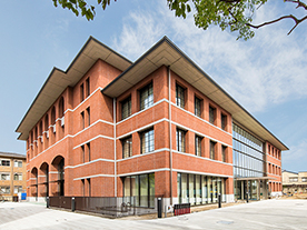 Doshisha Women's スポーツベット 着いたーllege of Liberal Arts Rakushinkan