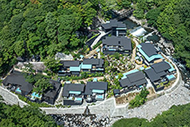 エスパシオ　箱根迎賓館　麟鳳亀龍（りんぽうきりゅう）